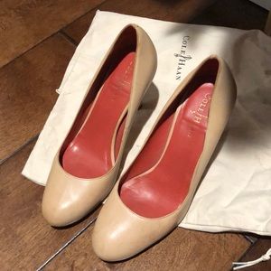 Cole Haan Leather Nude Beige Pumps Round Toe Heels